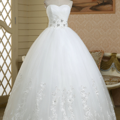 Luxurious Sweetheart Beaded Long Wedding Dress,..