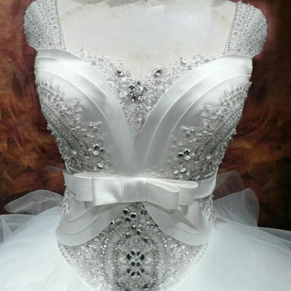 Wedding Dress, Luxurious Wedding Dress, Crystal..