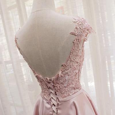 Beautiful Light Pink Round Neckline High Low Lace..