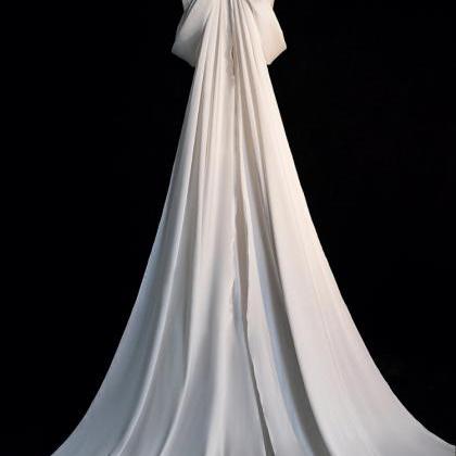 Light Wedding Dress Senior Sense Of Satin Hanging..