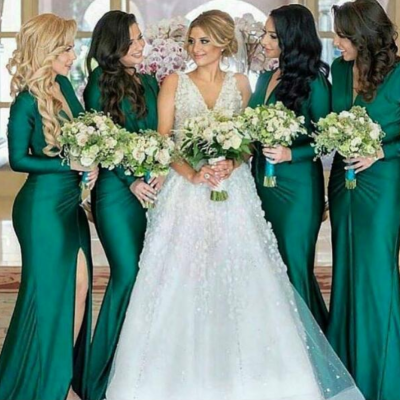 Sexy Green Bridesmaid Dress Sheath V-neck Long Sleeves Satin Bridesmaid Dresses