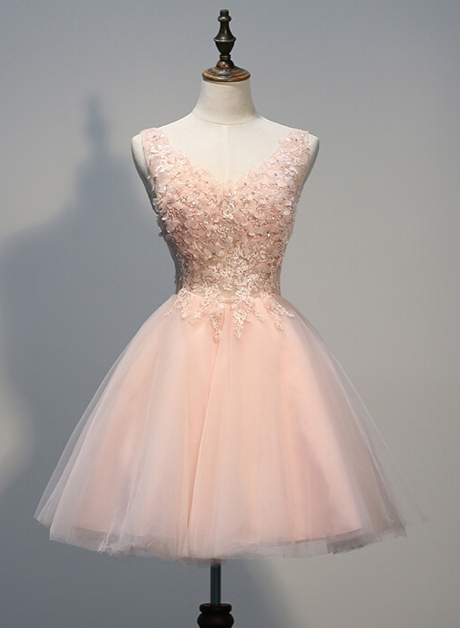 Sweetheart Cute Pink Homecoming Dresses,v-neck Homecoming Dresses,organza Homecoming Dresses,appliques Homecoming Dresses
