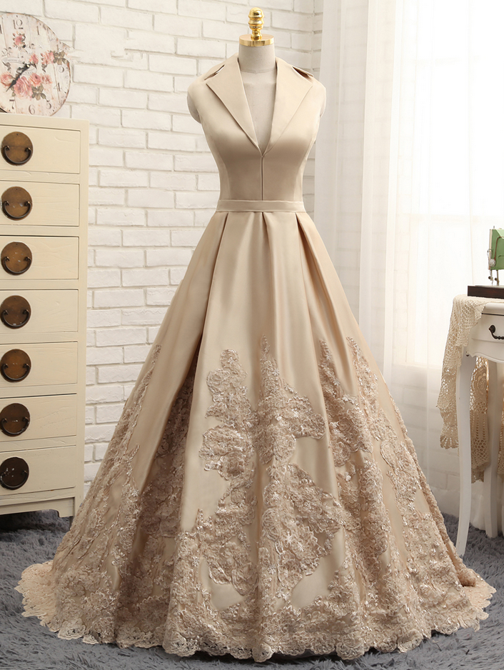 Champagne Prom Dresses A-line V-neck Cap Sleeves Satin Appliques Lace Prom Gown Evening Dresses Evening Gown