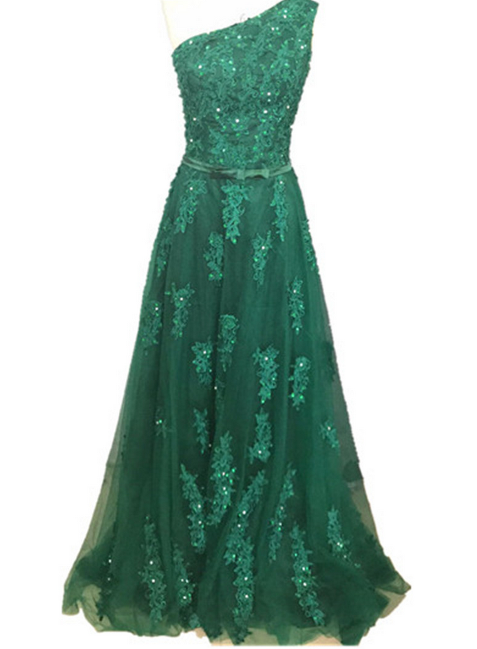 emerald green one shoulder gown