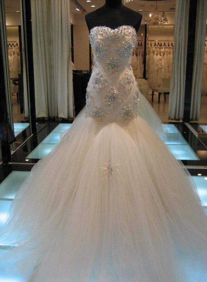 Luxury Sweetheart Beaded Zipper Back Mermaid Long Tail Wedding Dress