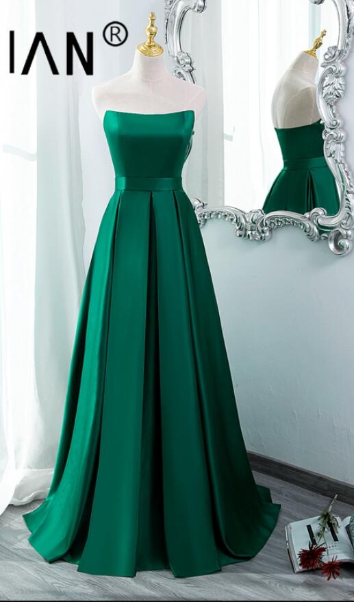 Simple Women Formal Dress , Strapless Prom Dresses With Pockets Side Slit Green Satin Long Evening Party Gowns