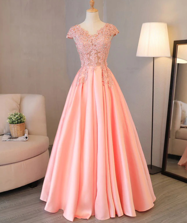 made to measure evening dresses Women's Plus Size Dresses | Kate Plus Size Dress (Made-To-Order) main image 0
