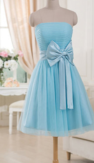 Gorgeous Strapless Short Bridesmaid Dresses, Light Blue Bridesmaid Gown With A Feminine Bow, Mini Bridesmaid Dress With Ruching Detail