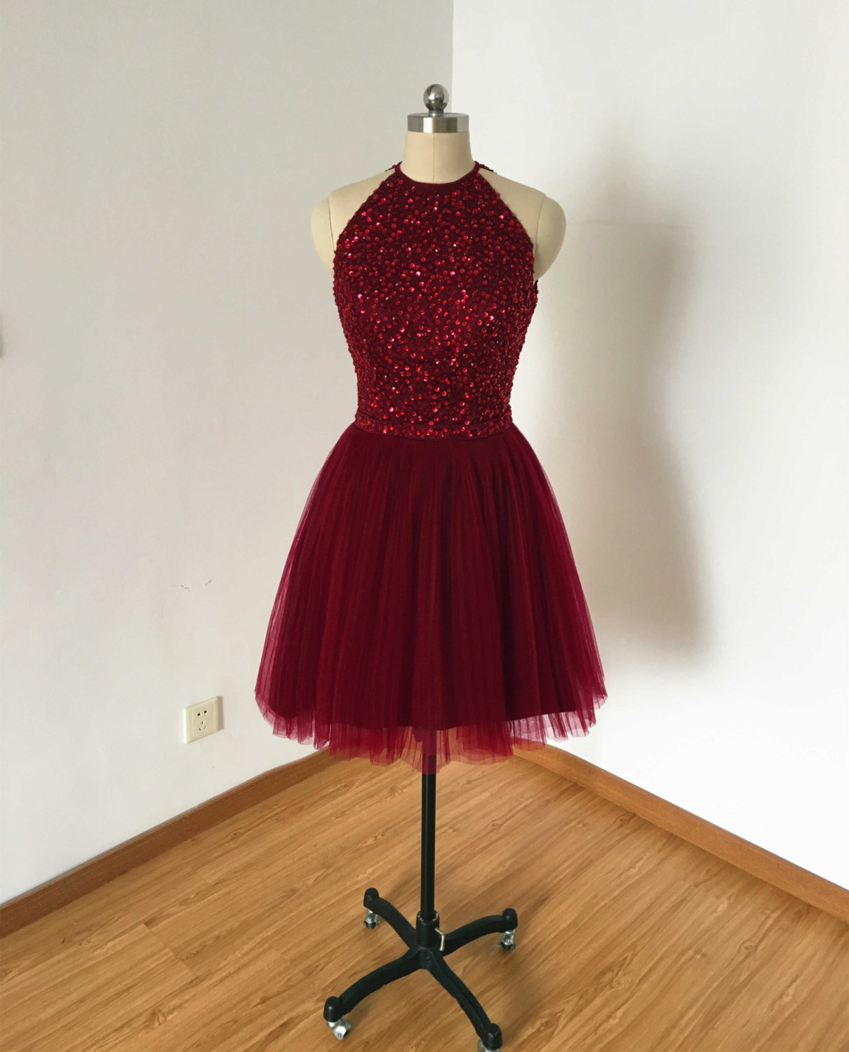 Keyhole Back Crystal Tulle Homecoming Dresses,red Homecoming Dresses,black Homecoming Dresses