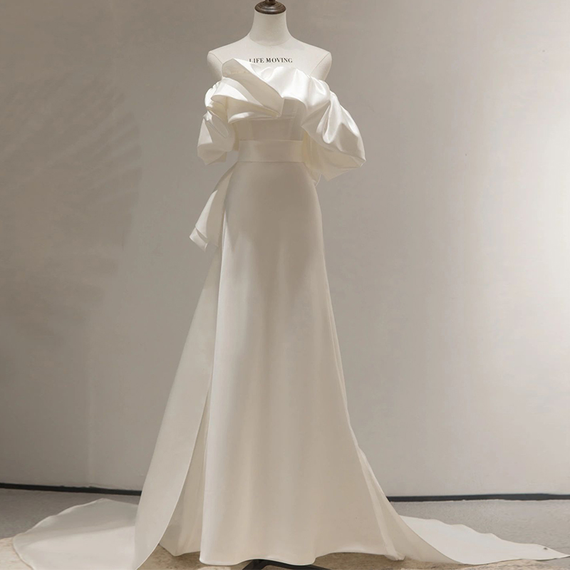 One-shoulder Light Wedding Gown Senior Sense Of Bride Wedding Out Of Doors Gown Fishtail Waist Satin Evening Dress