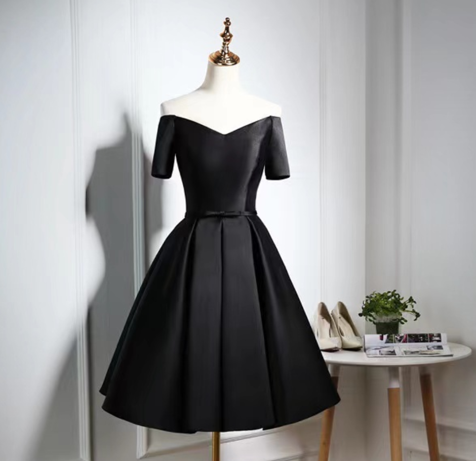 Homecoming Dresses,v-neck Evening Dress,black Homecoming Dress
