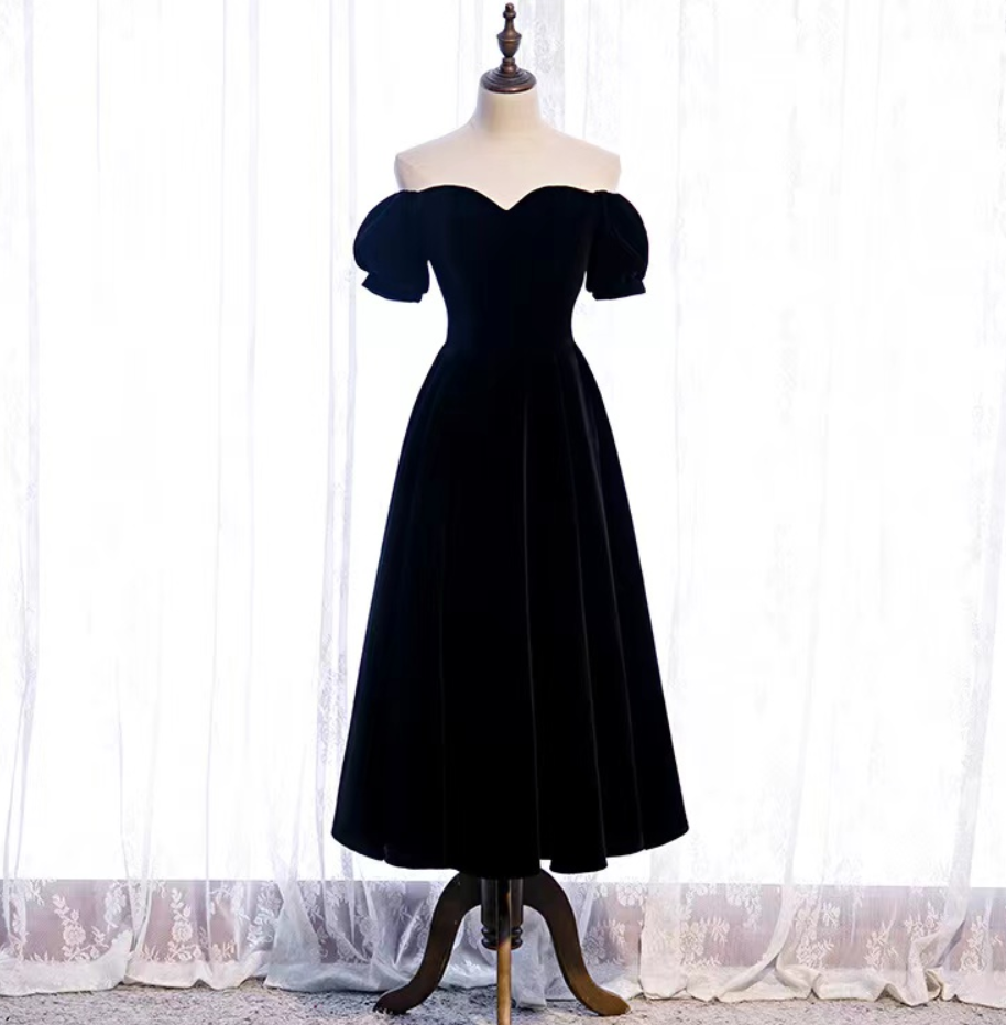 Homecoming Dresses, Off Shoulder Homecoming Dress, Fashion Mid-length Party Dress,velvet Black Dress