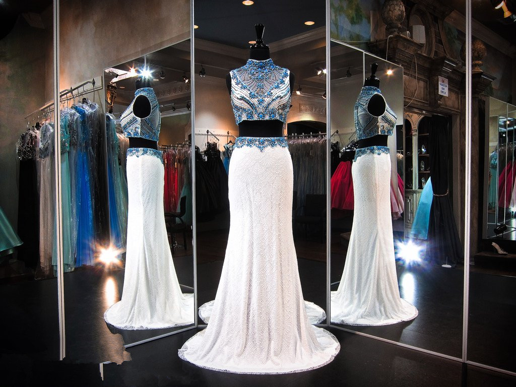 Prom Dresses,evening Dress,prom Dresses,prom Dress,high-neck Gorgeous Lace Two-piece Zipper Sleeveless Crystals Evening Dress