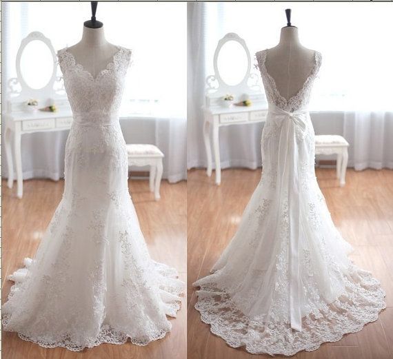 Wedding Dresses,2017 Wedding Gown,lace Wedding Gowns, Bridal Dress,fitted Wedding Dress,brides Dress,vintage Wedding Gowns,wedding Dress
