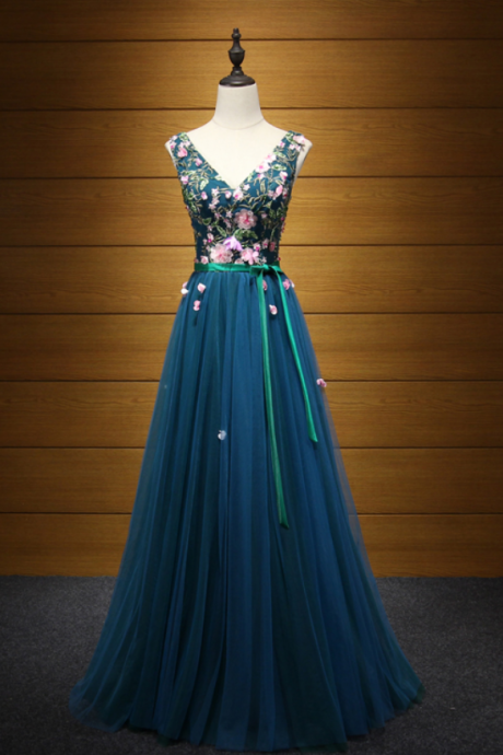 Luxury V Neck Embroidery Long Evening Dresses Flowers A Line Formal Dress For Party Vestido De Festa Plus Size