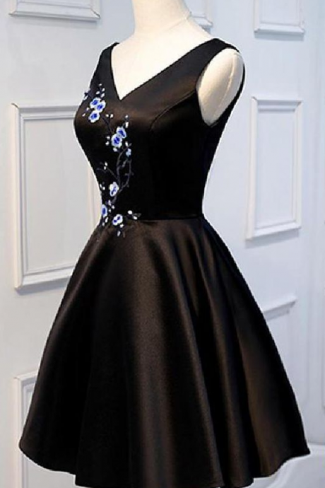 Sexy V-neck Black Short Prom Dress, Short Homecoming Dress, Custom Made Cocktail Party Gowns
