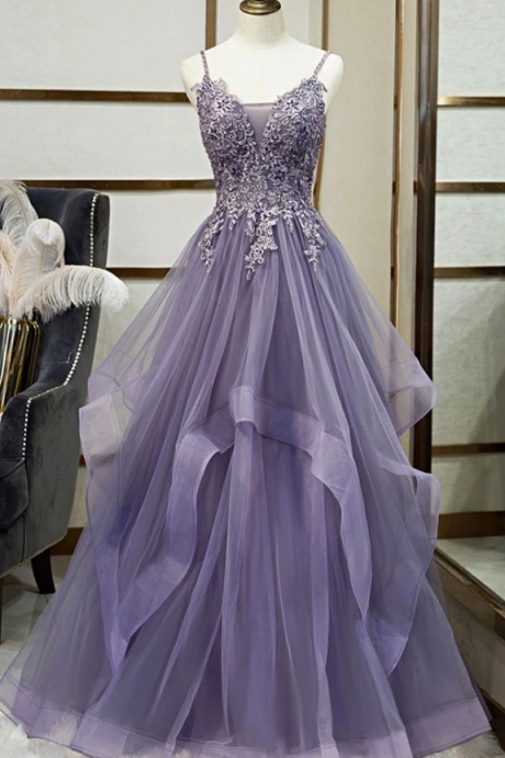 Unique Long Tulle Spaghetti Straps Layered Prom Dress With Applique