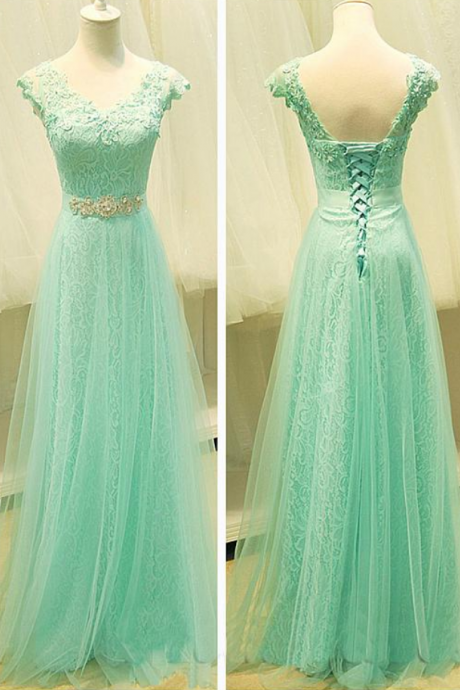 Alluring Tulle V-neck Neckline A-line Prom Dresses With Beaded Lace Appliques