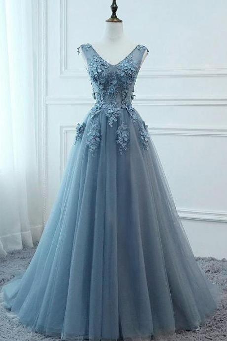  Showy Tulle V-neck Neckline Floor-length A-line Prom Dresses With Lace Appliuqes & Beaded 3D Flowers & Belt 