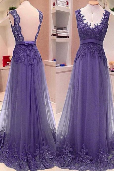 Delicate Tulle Scoop Neckline A-line Evening Dresses With Lace Appliques