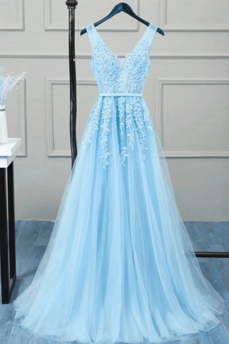 V-neckline Tulle Bridesmaid Dress, A-line Prom Dress