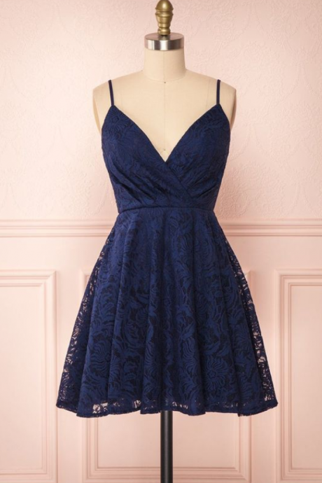A-line Spaghetti Straps Short Lace Homecoming Dress