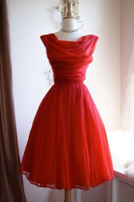 Vintage Red Sleeveless Short Homecoming Dress