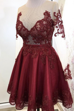 Elegant Burgundy Tulle Homecoming Dresses Lace Long Sleeves.