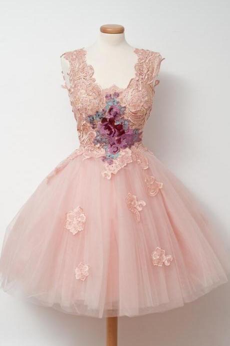 Glamorous V-neck Short Prom Dresses,a-line Homecoming Dresses, Short Prom Dress, Pink Tulle Homecoming Dress With Appliques
