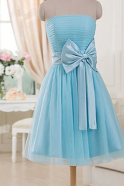 Gorgeous Strapless Short Bridesmaid Dresses, Light Blue Bridesmaid Gown With A Feminine Bow, Mini Bridesmaid Dress With Ruching Detail