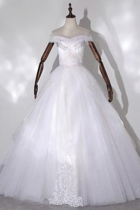 Wedding dress new one-shoulder floral puffy skirt white yarn flower fairy host banquet sequins