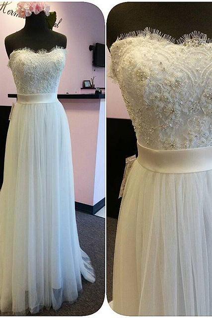 White Prom Dresses,Long Prom Gown,Lace Prom Gowns,Simple Bridal Dress,Lace Evening Dress,Elegant Formal Dress,Vintage Prom Gowns,Modest Evening Gown