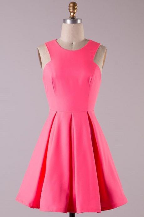 Short A-line Pleated Party Dress Featuring Halter Neck Bodice