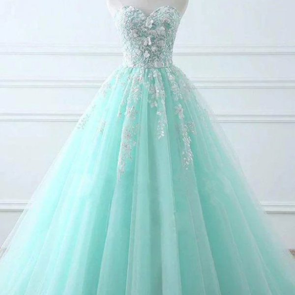 Prom Dresses,Sweetheart Puffy Tulle Prom Dress with Lace Appliques, Long Graduation Dress